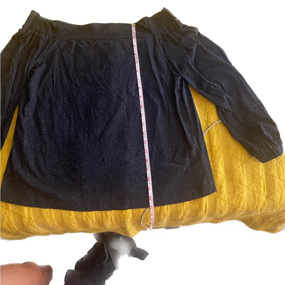 Super soft comfy off the shoulder blouse. - Picture 2 of 11